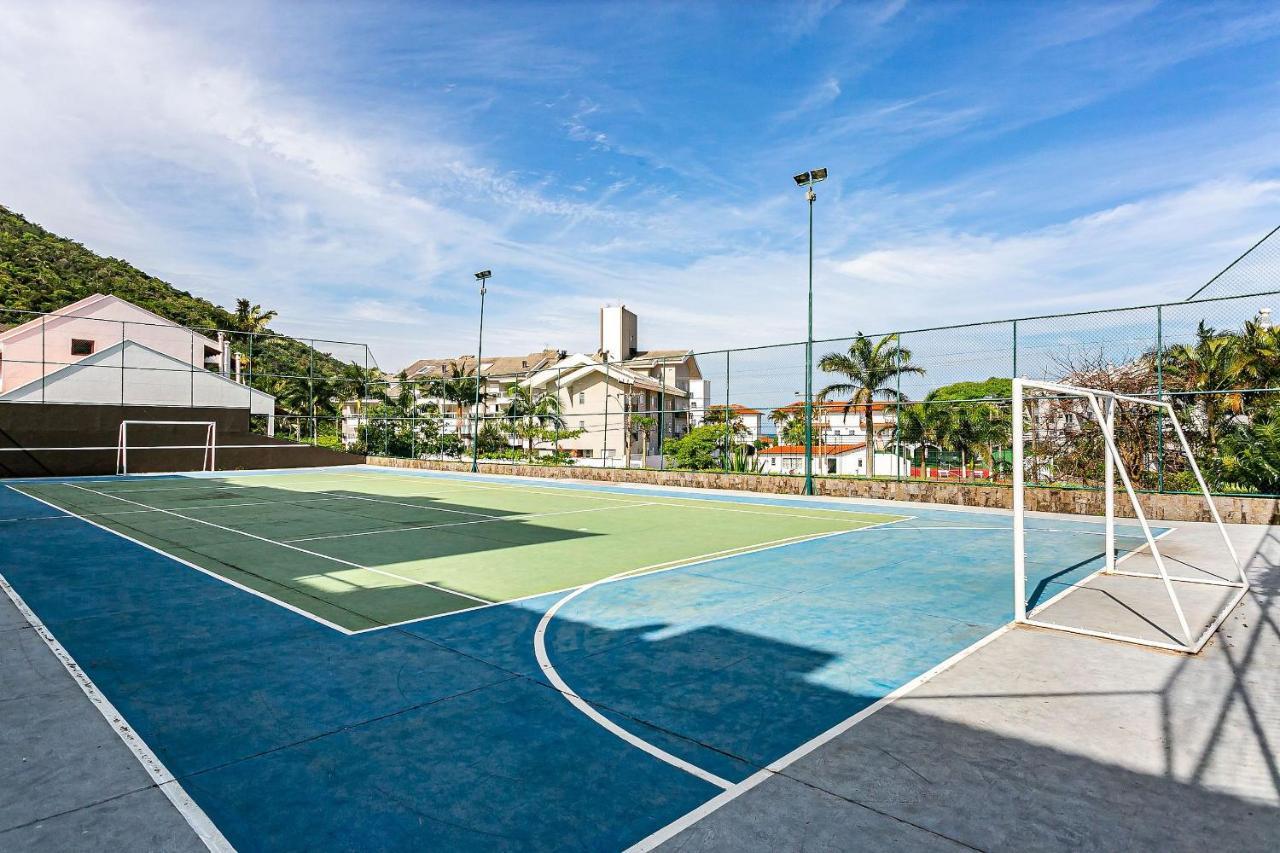 Apto Com Sacada E Churrasq 260m Brava Coi302 * Florianopolis