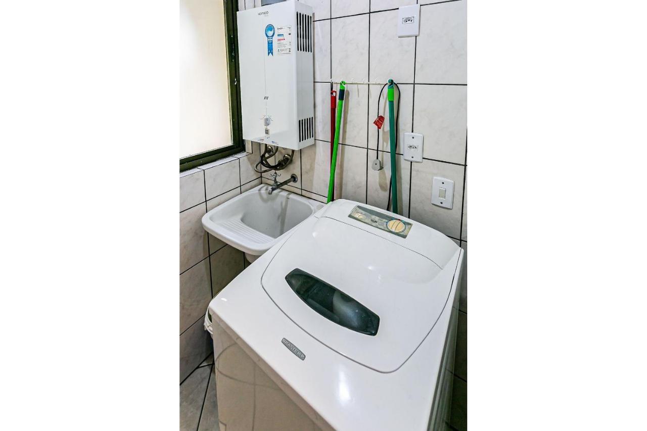Apto Com Sacada E Churrasq 260m Brava Coi302 Florianopolis